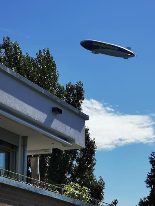 Wohnen Direkt Am Uferpark Mit Grossem Balkon Und Seeblick FDH المظهر الخارجي الصورة